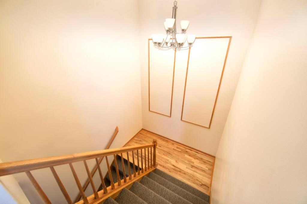 Apartamento Tucked Away Off Brady - 4 Beds Milwaukee Exterior foto
